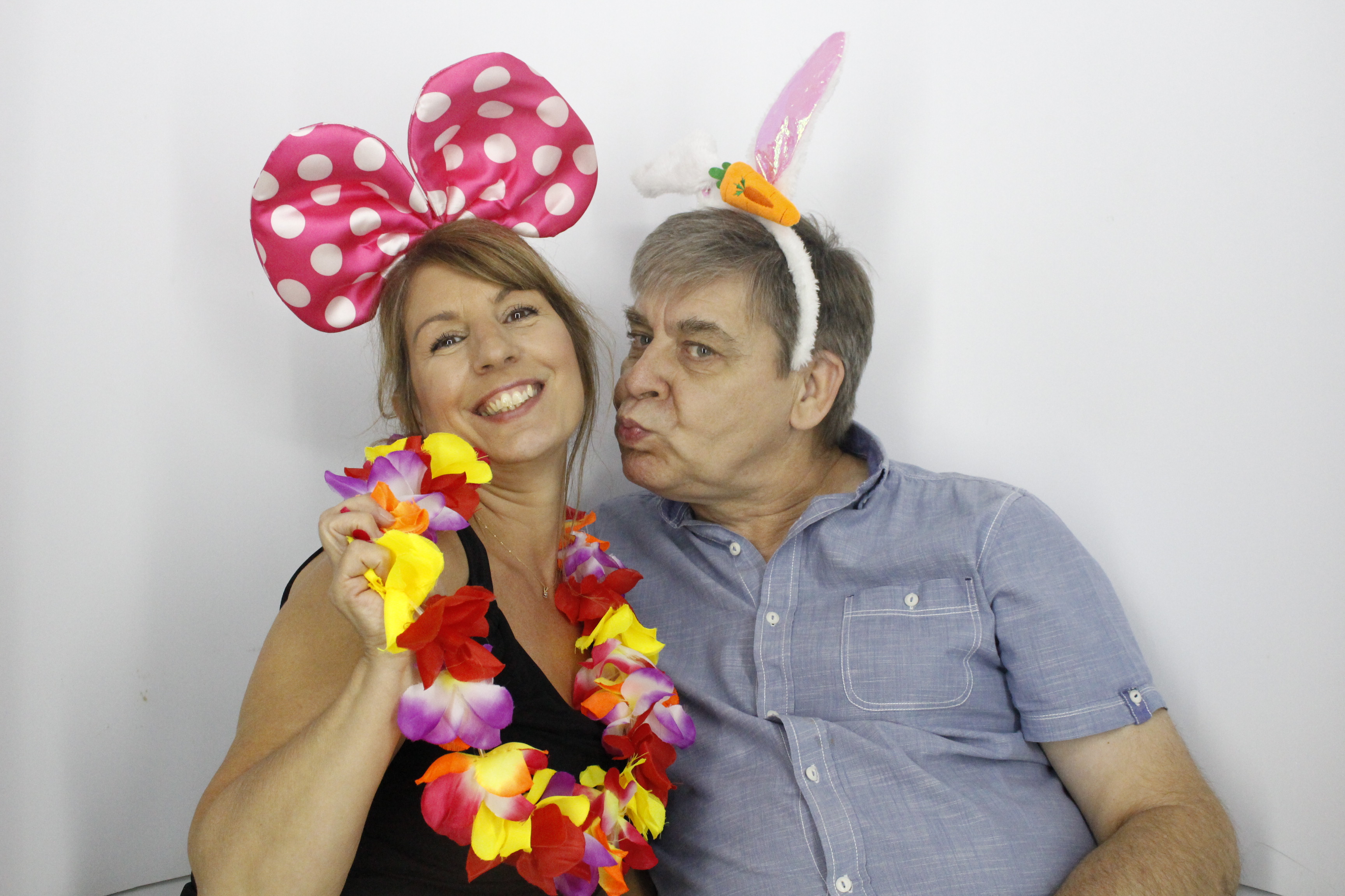 Sam & Rachel's Wedding | View more photos from the event at gallery.myphotoboothexperience.co.uk/u/MyPhotoBoothExperienceLtd/Sam-Rachels-Wedding